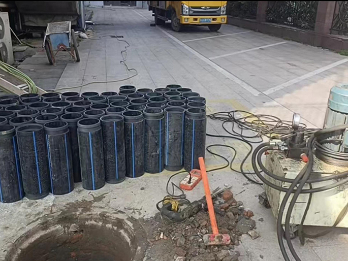 韶关PE置换管厂家 DN315置换管 非开挖管短管置换